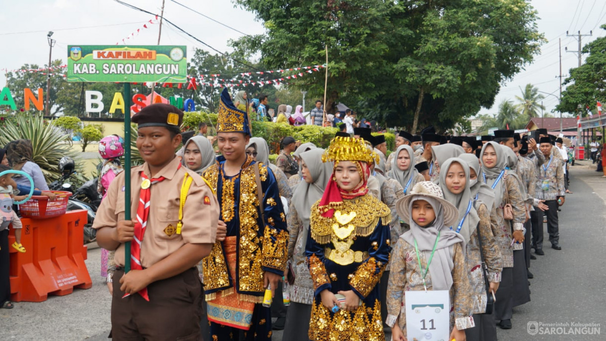 Pawai Ta'aruf dan Kendaraan Hias MTQ Provinsi Jambi