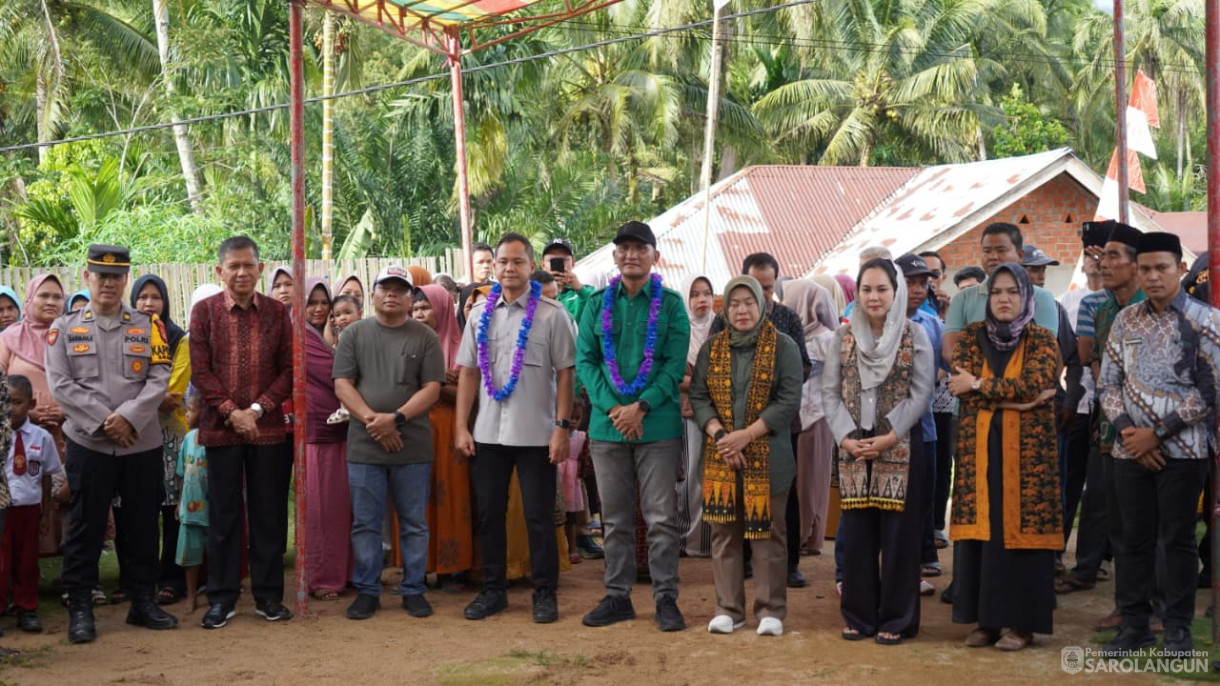 25 Oktober 2025&nbsp; Resmikan Destinasi Wisata Puncak Bukit Tempurung Desa Lubuk Bangkar dan Bersama BUMDes Lubuk Bangkar Tanam Cabe dan Sayuran Di Kawasan Puncak Bukit Tempurung&nbsp;&nbsp;