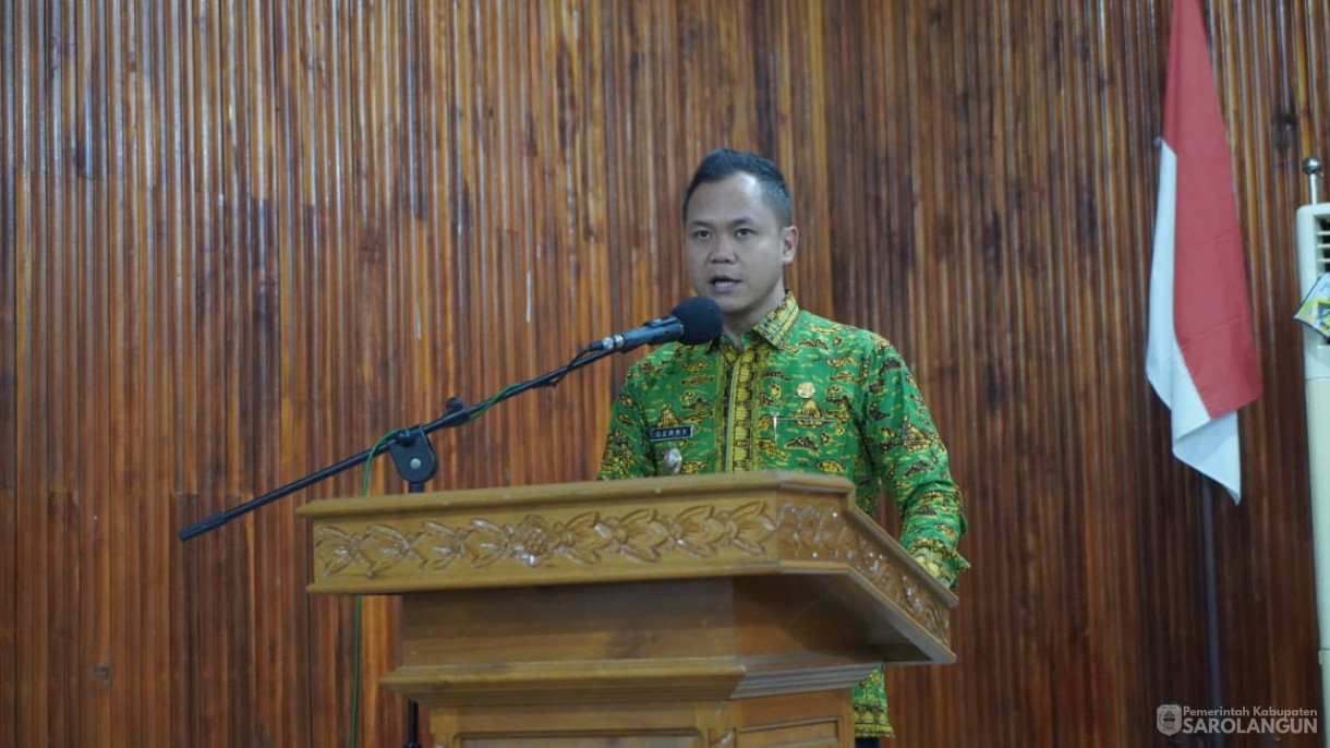 4 September 2025&nbsp; Wakil bupati Sarolangun Membuka Rapat Koordinasi Bimbingan Teknis Pengisian Web Aplikasi Aksi Konvergensi Percepatan Penurunan Stunting Kabupaten Sarolangun Tahun 2025