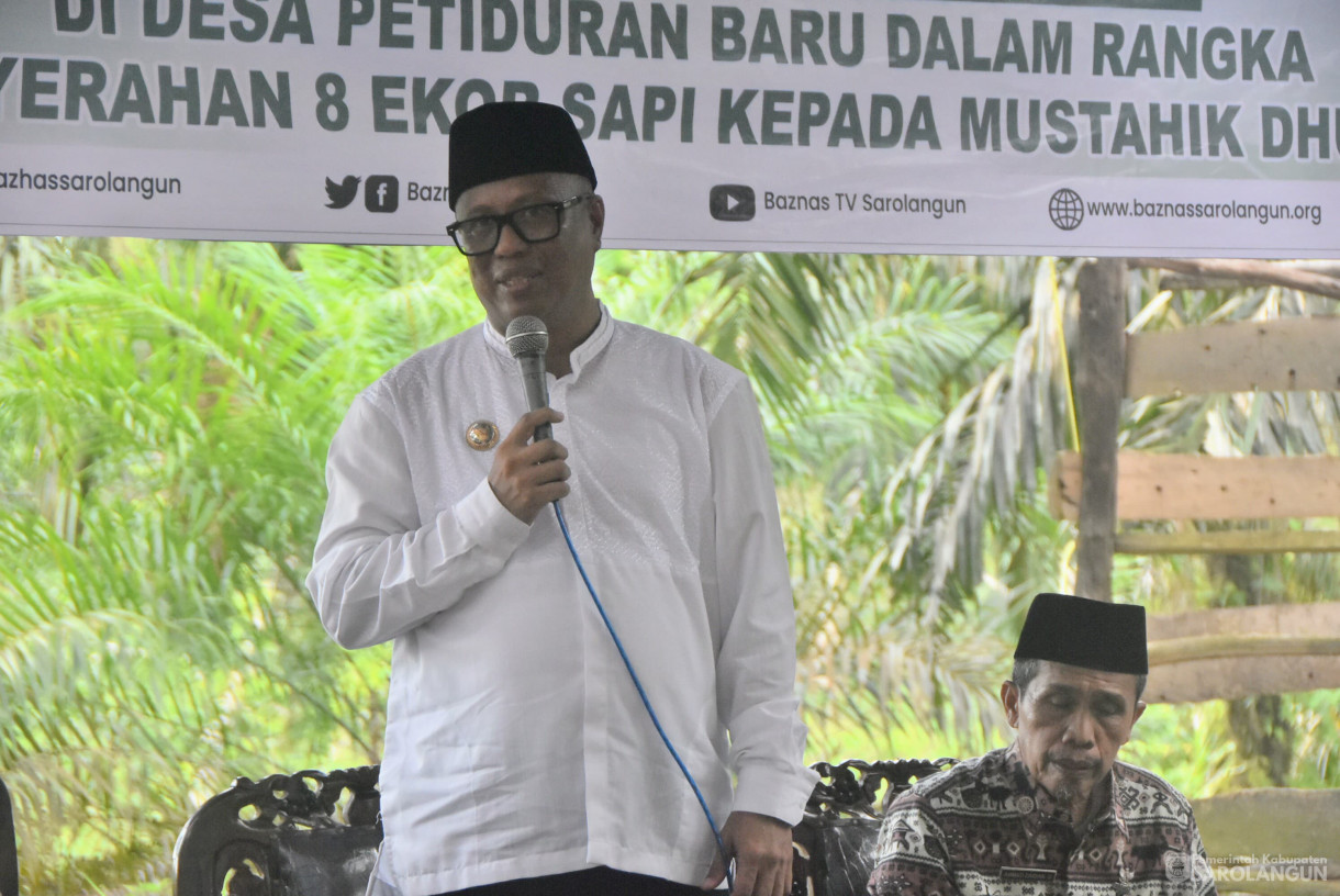 11 Oktober 2024 -&nbsp;Penyerahan 8 Ekor Sapi, Kambing, dan Launching Kotak Infaq Program Baznas Kepada Mustahik Dhuafa, Bertempat di Desa Petiduran Baru Kecamatan Mandiangin Timur