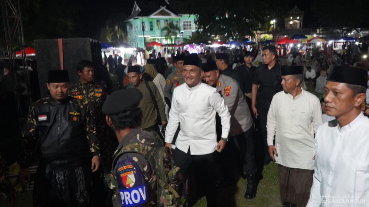 21 Oktober 2025&nbsp; Istighosah dan Tabligh Akbar Dalam Rangka Peringatan Hari Santri Nasional Tahun 2025