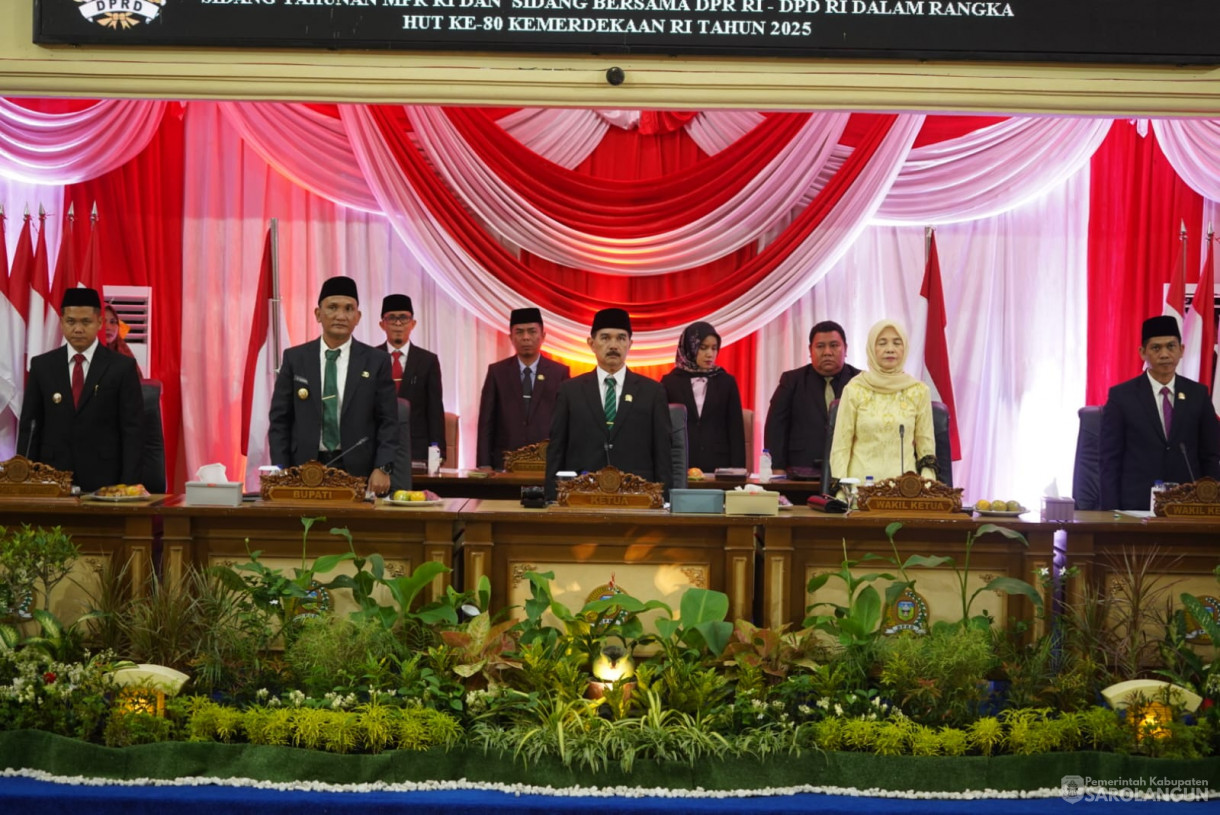 15 Agustus 2025 -&nbsp;Mendengarkan dan Menyaksikan Sidang Tahunan MPR RI Dan Pidato Kenegaraan Presidan RI Dalam Rangka HUT KE 80 Kemerdekaan RI Dalam Sidang Bersama DPR DPD RI
