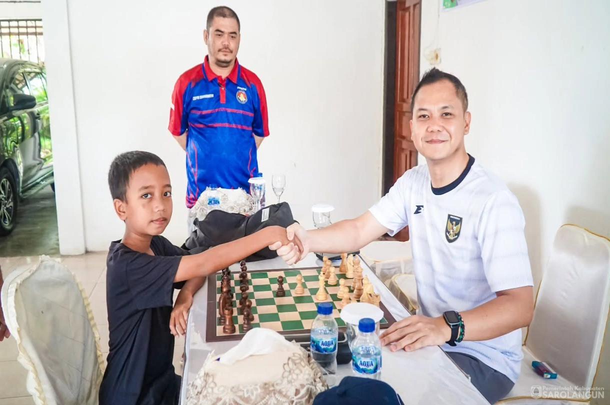 14 Juni 2026 Wakil Bupati Sarolangun Membuka Kejuaraan Catur Junior tingkat SD Kab. Sarolangun di Rumah Dinas Wakil Bupati Sarolangun