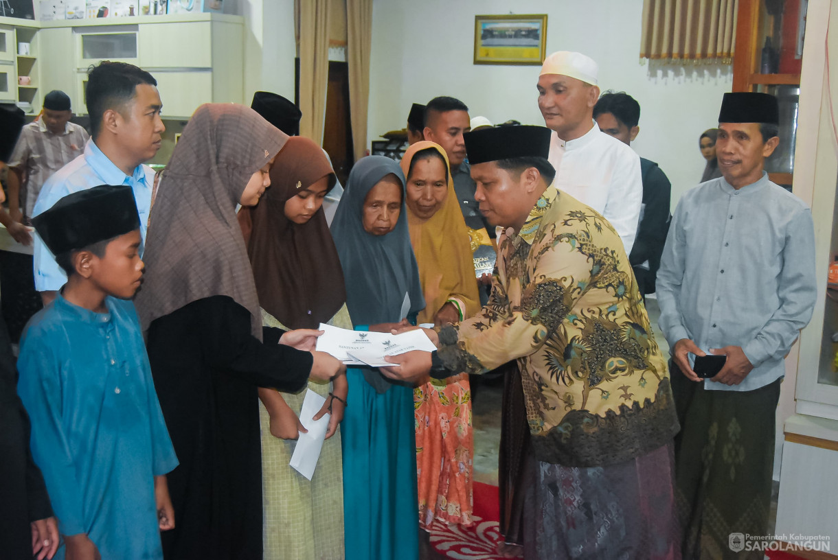 25 Maret 2025 -&nbsp;Buka Bersama Di Kediaman Anggota DPRD Dapil IV Bapak H. Tabroni, Dilanjutkan Safari Ramadhan di Masjid Al Muhajirin Desa Pekan Gedang Kecamatan Batang Asai