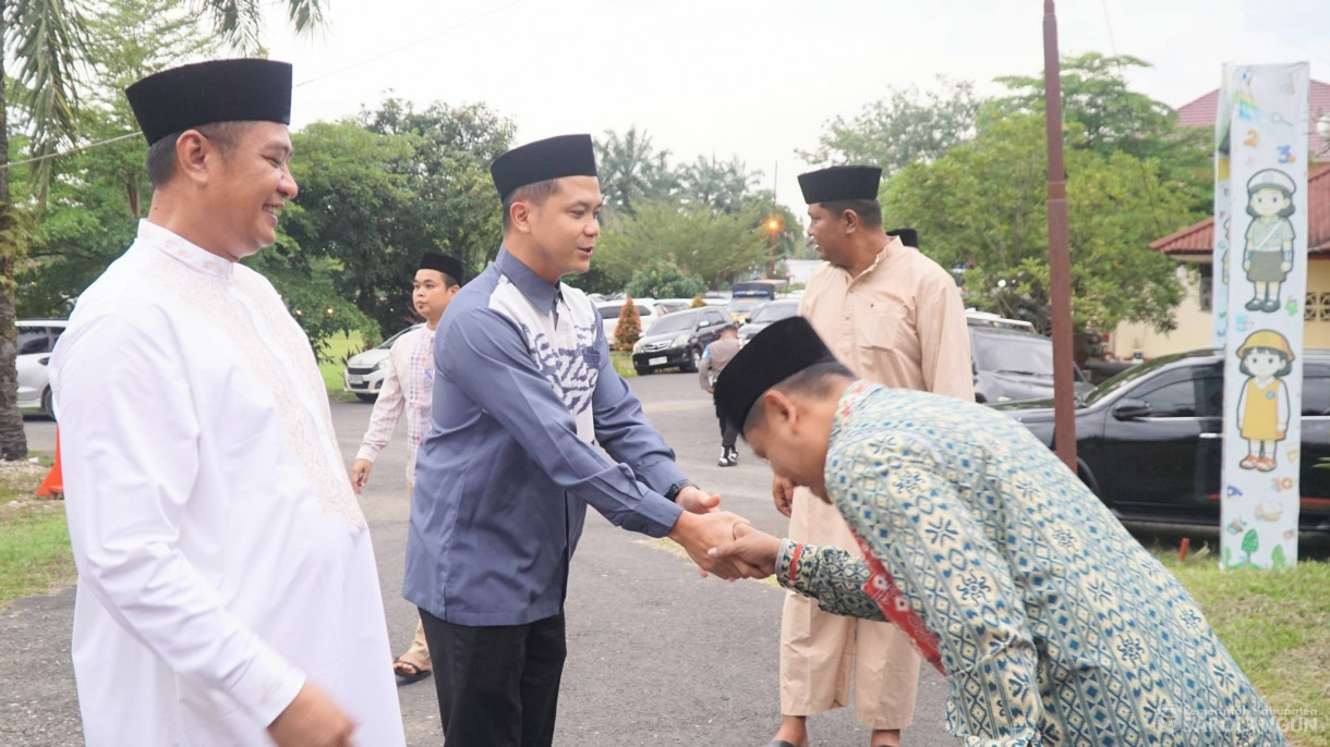 5 Maret 2026&nbsp;&nbsp;Buka Bersama Kapolres Sarolangun, Forkopimda, Tokoh Agama, DKP, Serikat Pekerja Buruh, Organisasi Mahasiswa dan Insan Pers di Rumah Dinas Kapolres Sarolangun