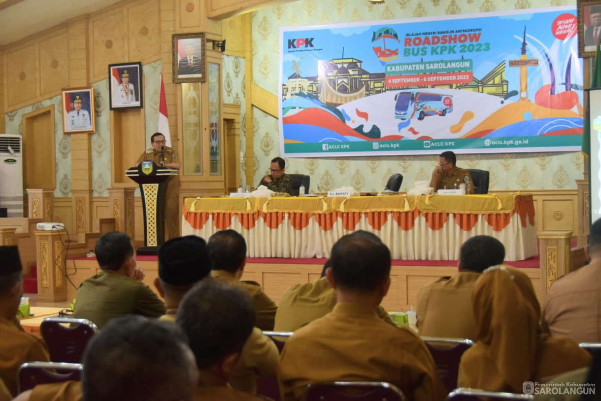 5 September 2023 - Penjabat Bupati Sarolangun Dr. Ir. Bachril Bakri, M.App.Sc Menghadiri Acara Sosialisasi Anti Korupsi KPK di Ruang Aula Utama Kantor Bupati Sarolangun