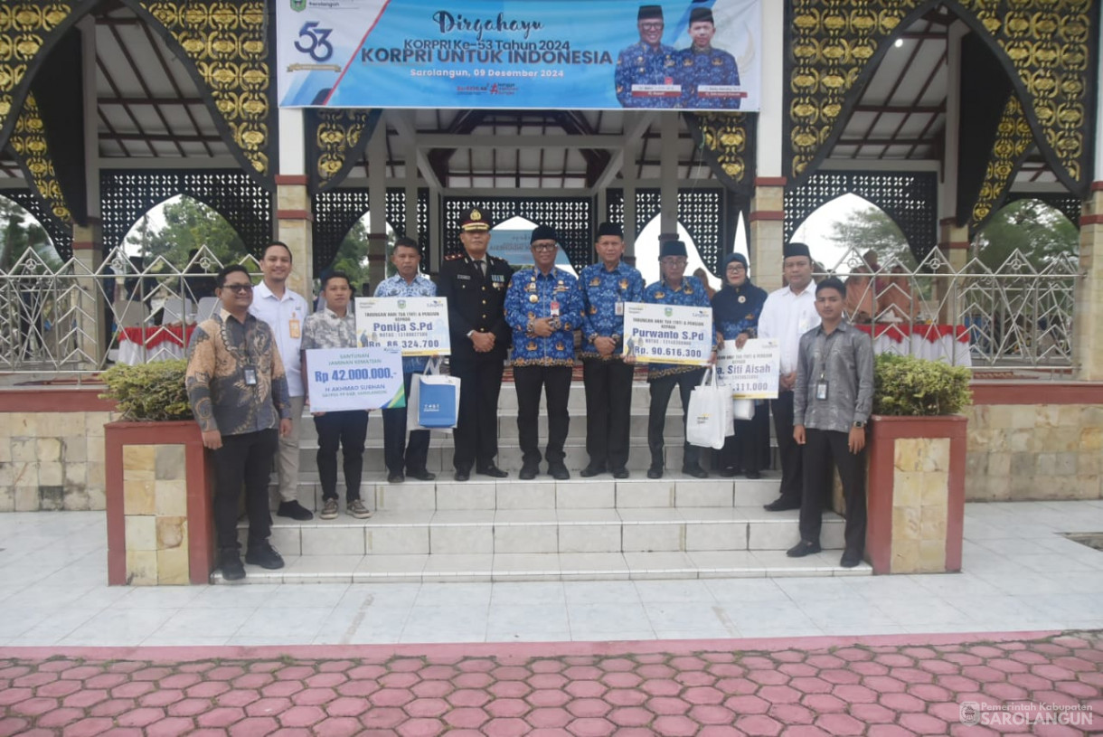 9 Desember 2024 - Upacara HUT Korpri Ke 53 di Lapangan Gunung Kembang Sarolangun