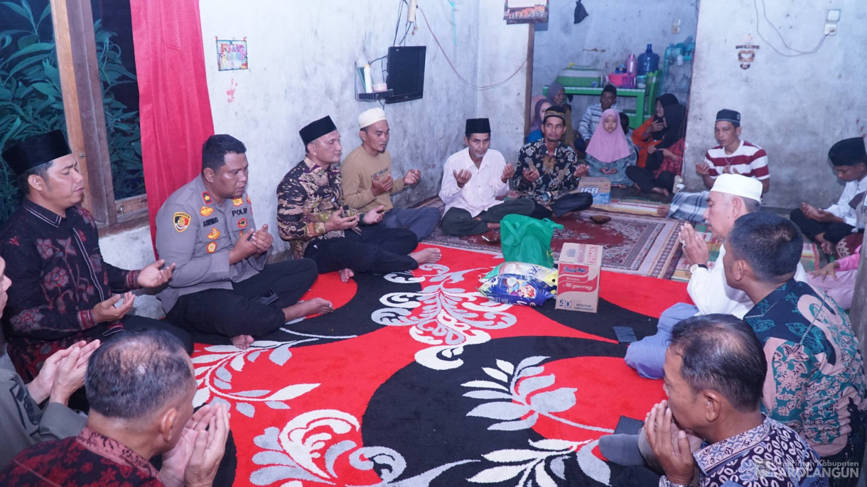 22 Januari 2026 Penyerahan Santunan kepada Keluarga Korban Tanah Longsor di Dusun Mengkadai, Desa Temenggung, Kecamatan Limun