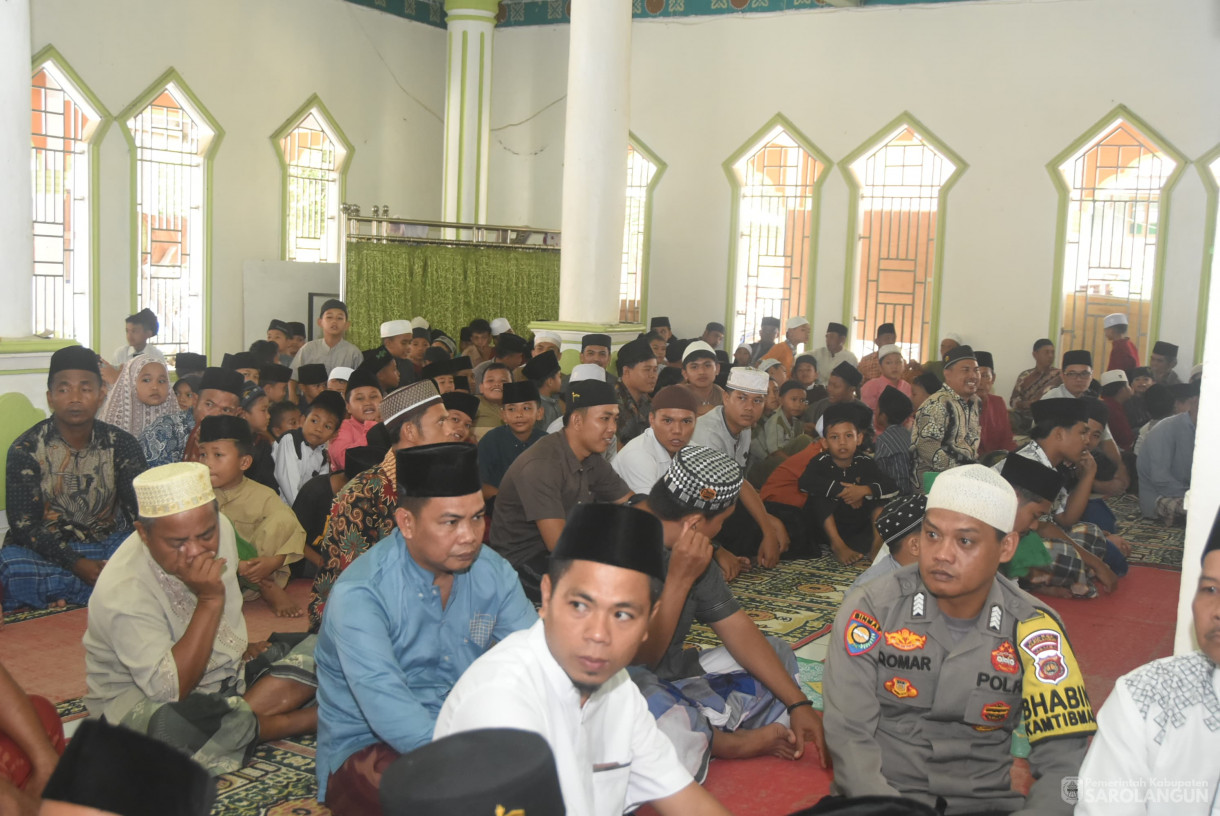 25 Juli 2025 - Sholat Jumat Berjamaah dan Sedekah Turun Betaun Masyarakat Desa Tanjung di Masjid Al Muawwanah Desa Tanjung