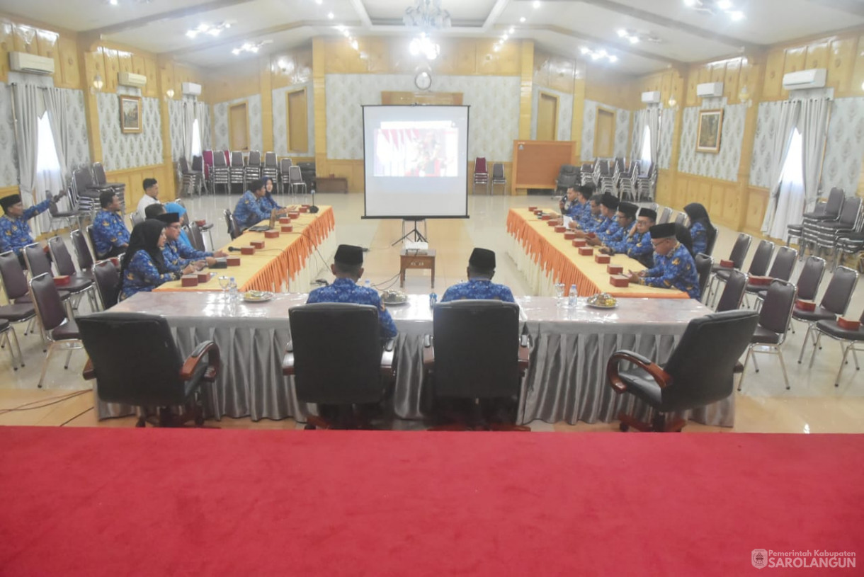 9 Desember 2024 - Acara Puncak Peringatan Hari Antikorupsi Sedunia Tahun 2024 Secara Daring, Bertempat di Ruang Aula Utama Kantor Bupati Sarolangun