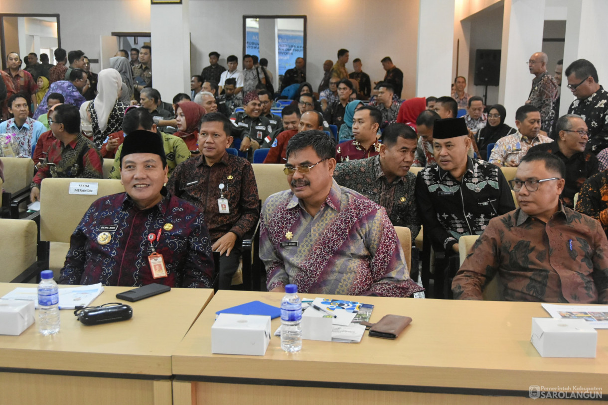 30 Mei 2024 - Penilaian Kinerja Upaya Percepatan Penurunan Stunting Kabupaten Kota Provinsi Jambi Tahun 2024 Di Ruang Sepucuk Jambi Sembilan Lurah Kantor Bappeda Provin