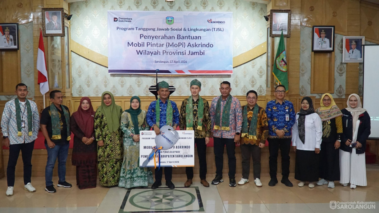 17 April 2026 Penyerahan Bantuan Mobil Pintar Kepada Pengelolaan Paud dari PT Askrindo Di hadiri bupati Sarolangun