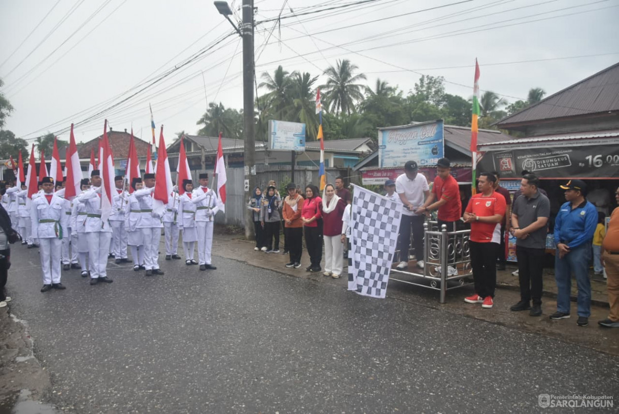 18 Agustus 2025 Pawai Pembangunan di Depan Rumah Dinas Bupati Sarolangun