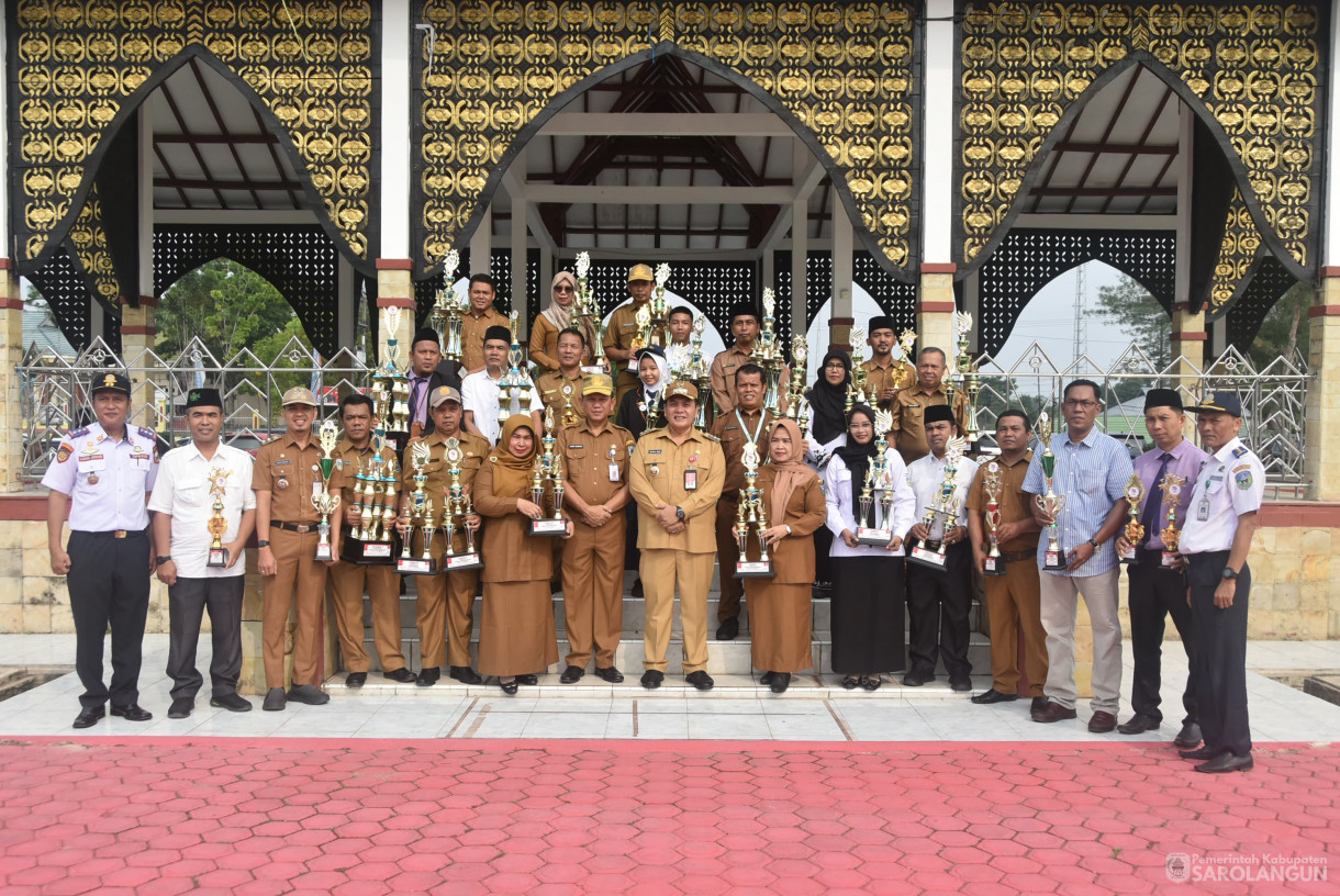 2 September 2024 - Apel Gabungan Dan Penandatanganan Pakta Integeritas Netralitas Pelaksanaan Pemilukada Tahun 2024 Untuk Seluruh Kepala OPD, Bertempat di Lapangan Gunung Kembang Sarolangun