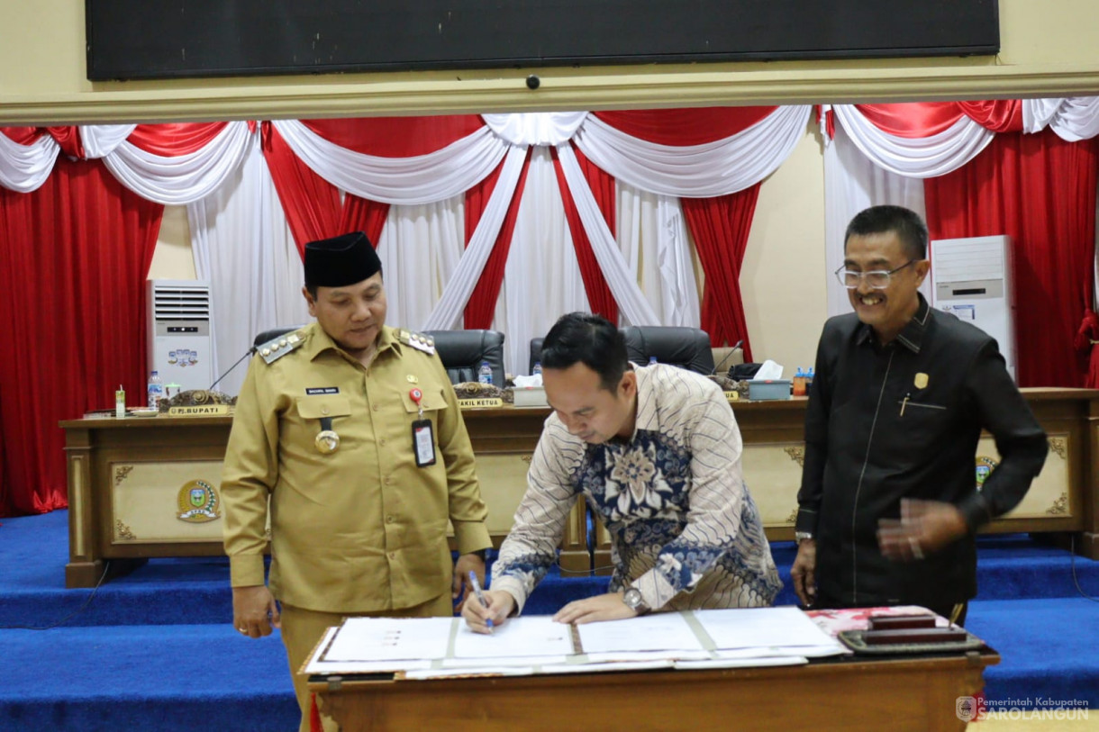 26 Agustus 2024 -&nbsp;Rapat Paripurna Tingkat II Penandatanganan Kesepakatan Bersama tentang Ranperda APBDP Kab. Sarolangun TA.2024 dan Ranperda RPJPD Tahun 2025 sd 2045