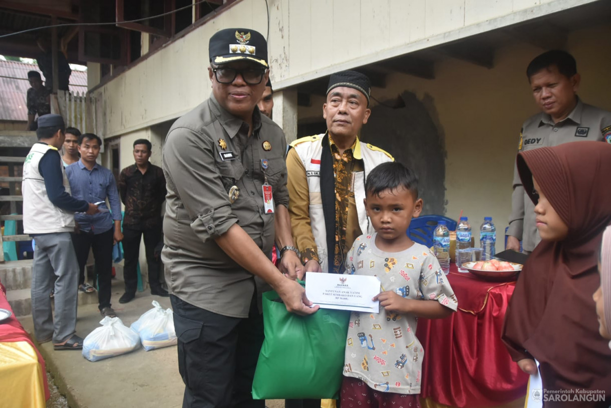 17 November 2024 - Kunjungan Kerja dan Penyerahan Bantuan di Desa Sungai Geradak Kecamatan Batang Asai