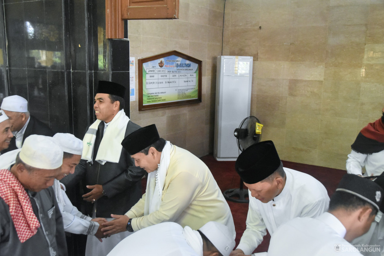 10 April 2024 - Melaksanakan Sholat Idul Fitri Di Masjid Assulthon Kabupaten Sarolangun