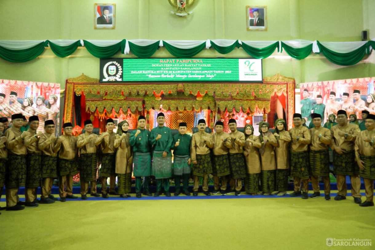 12 Oktober 2025 Rapat Paripurna HUT Kabupaten Sarolangun ke 26 Tahun 2025