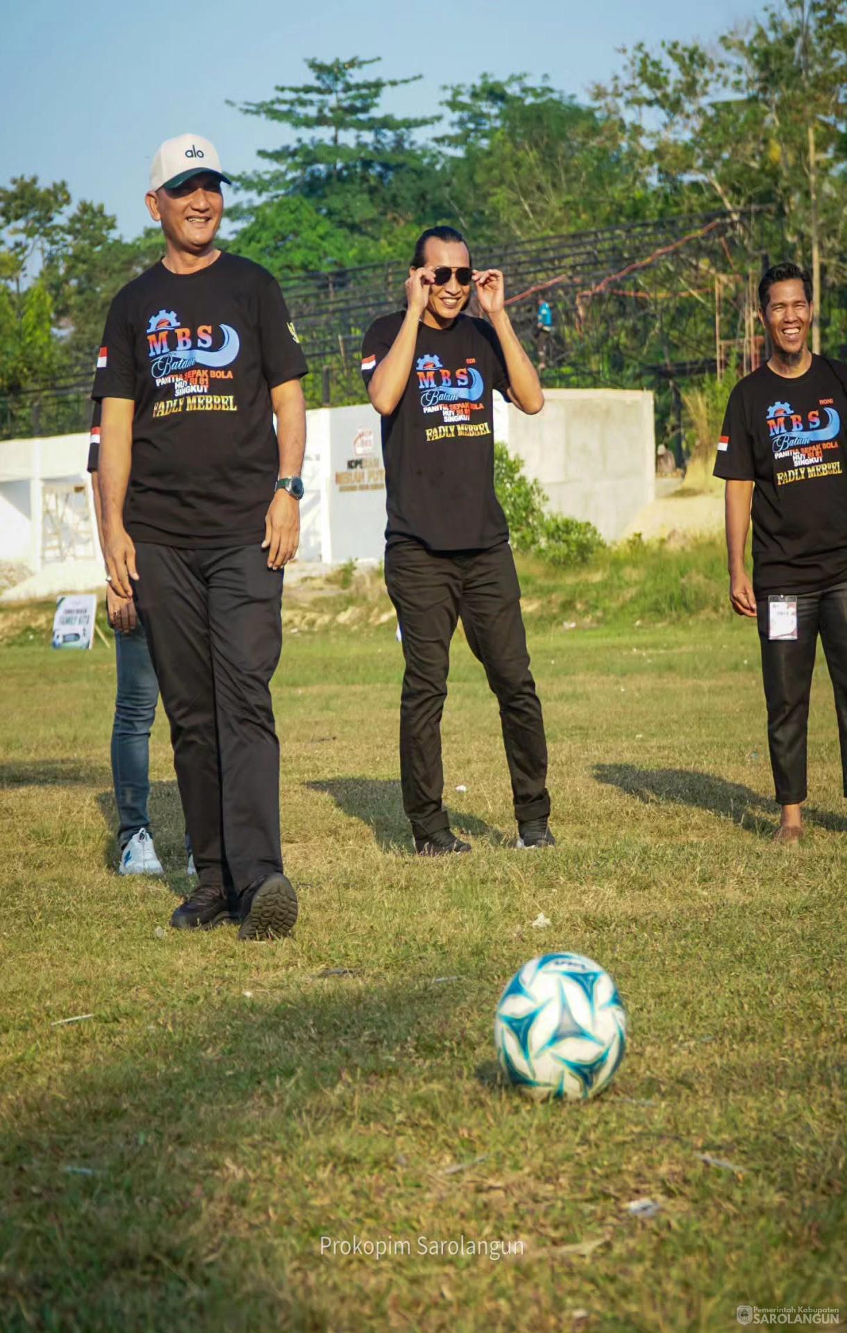 5 Agustus 2026 Pembukaan Turnamen Sepak Bola Antar Desa Se Kec Singkut dalam Rangka Memeriahkan HUT RI Ke 81 Tahun di Lapangan Sungai Benteng Kecamatan Singkut