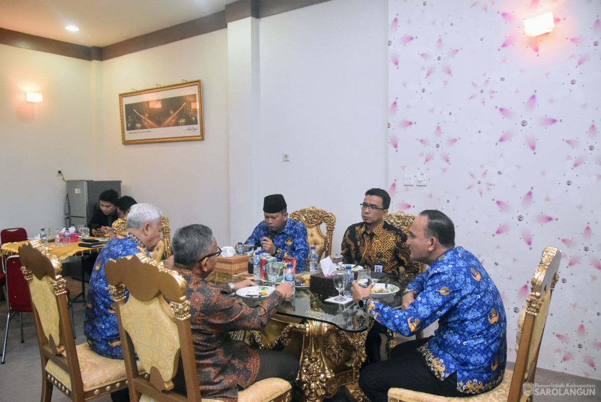 17 Juni 2025 - Audiensi dengan Kepala OJK dan Dirut Bank Jambi
