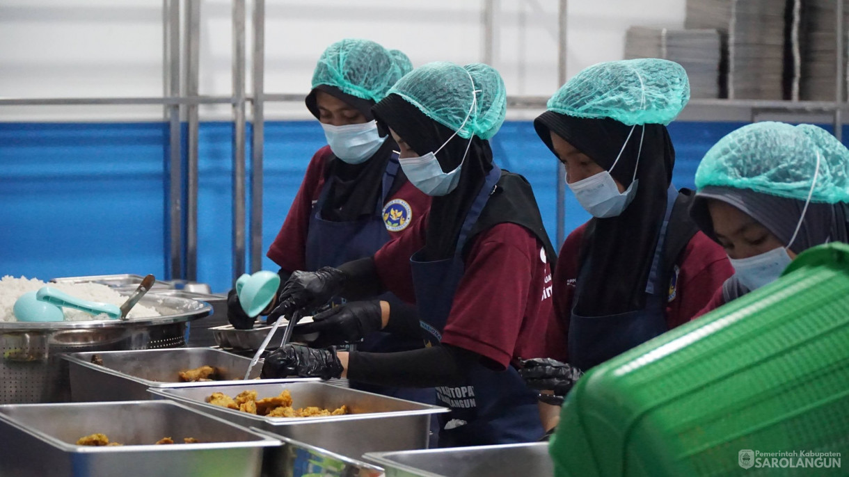 4 Januari 2026 Peninjauan SPPG Yayasan Sinar Makmur Desa Kertopati Kecamatan Mandiangin