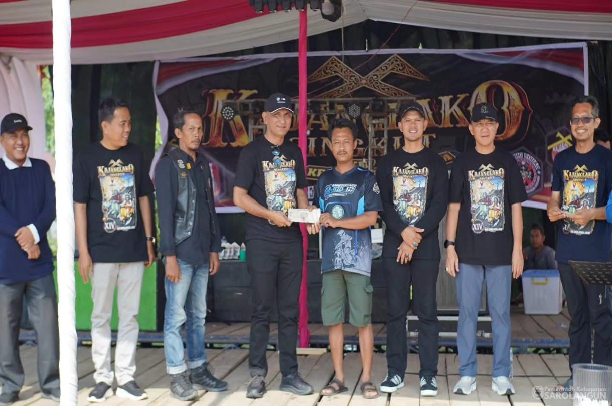 23 Agustus 2026 Salam Satu Vespa Sejuta Saudara Kajanglako Ke XIV di Singkut