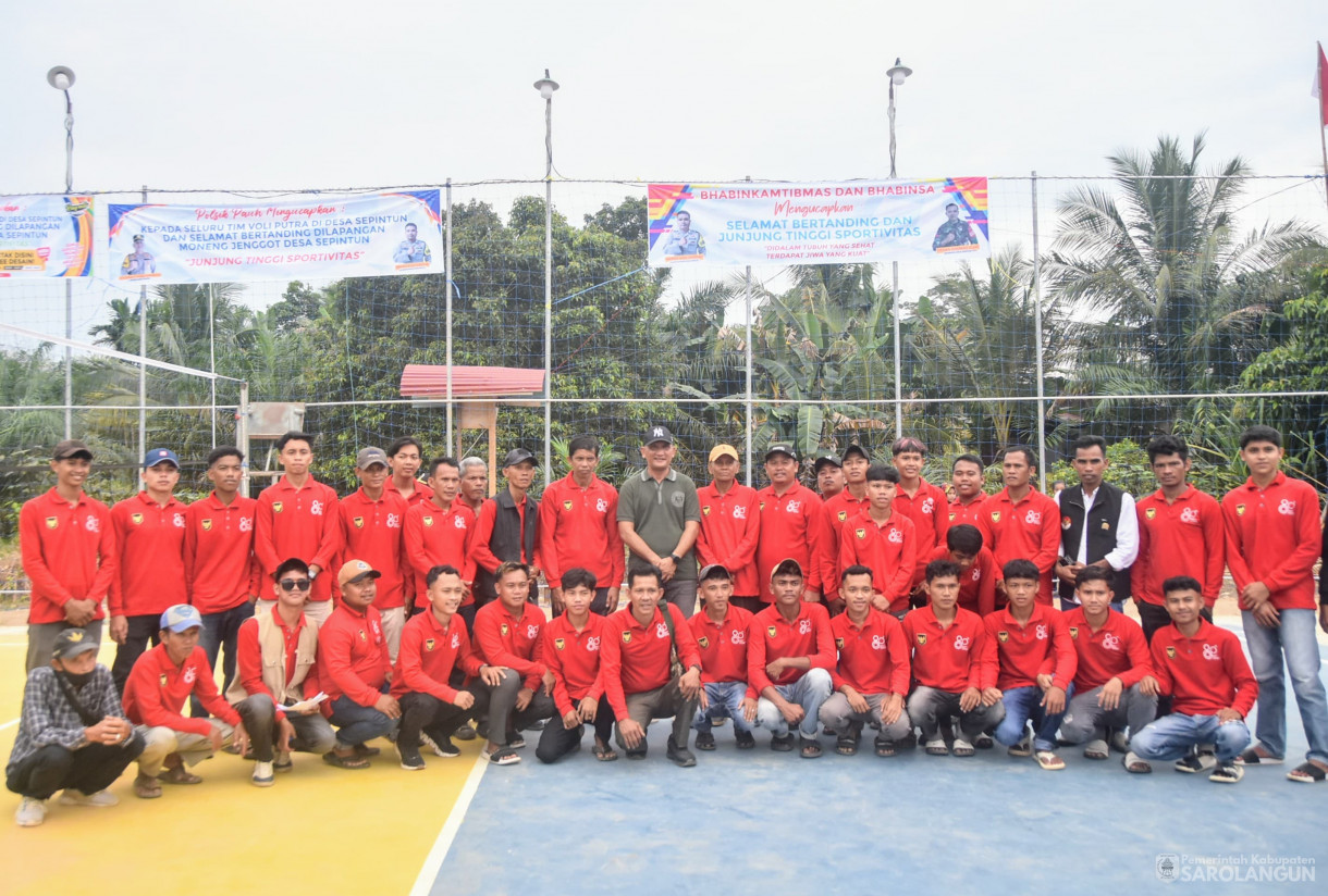 26 Juli 2025 - Pembukaan Turnamen Semi Open Voly di Lapangan Moneng Janggut Desa Sepintun