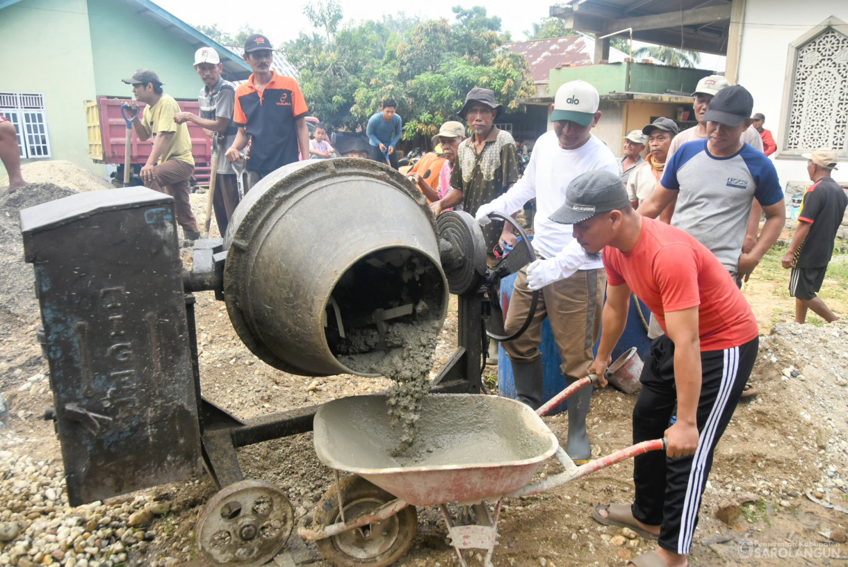 28 Juni 2025 -&nbsp;Gotong Royong Pembangunan Tempat Wudhu dan Toilet Masjid Jami Attaufiq Tanjung Rambai