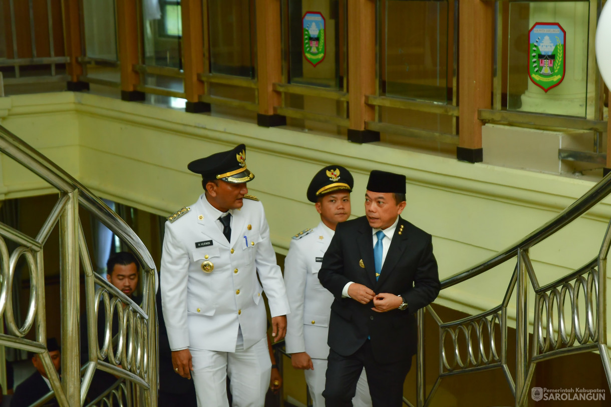 4 Maret 2025 - Serah Terima Jabatan Bupati Sarolangun, Bertempat di Ruang Aula Utama Kantor Bupati Sarolangun&nbsp;
