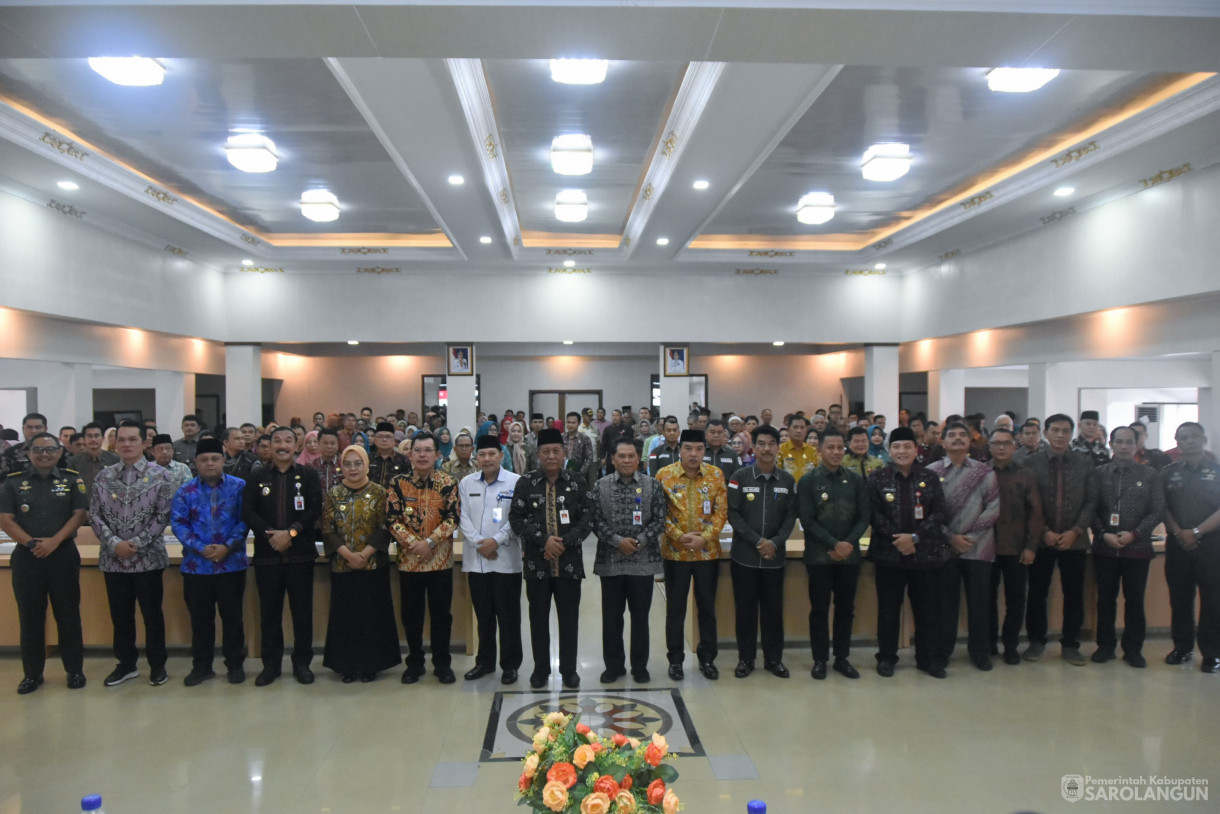 30 Mei 2024 - Penilaian Kinerja Upaya Percepatan Penurunan Stunting Kabupaten Kota Provinsi Jambi Tahun 2024 Di Ruang Sepucuk Jambi Sembilan Lurah Kantor Bappeda Provin