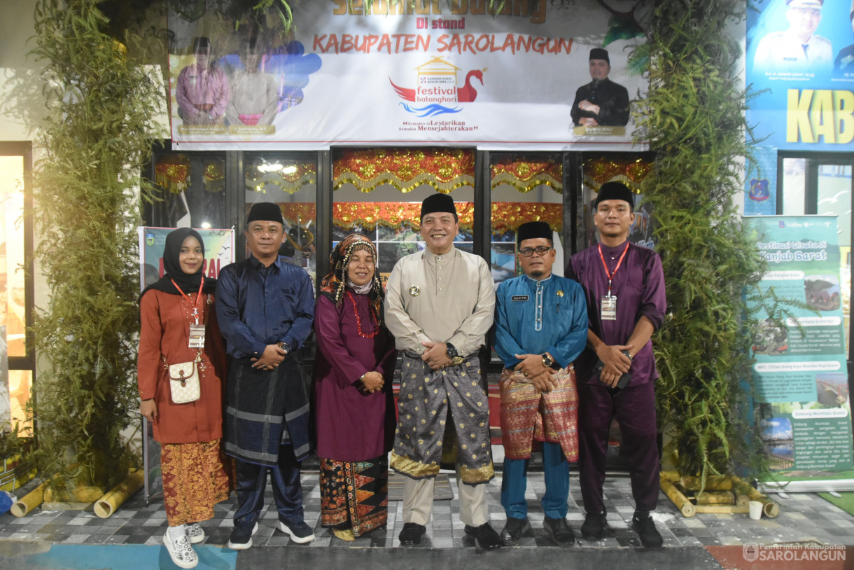 5 Juli 2024 -&nbsp;Pembukaan Festival Batanghari, Bertempat di RTH Putri Pinang Masak Kota Jambi