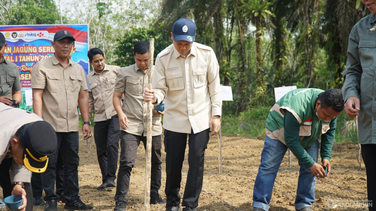 7 Maret 2026&nbsp;Penanaman Jagung Serentak Kuartal I Tahun 2026 Dalam Rangka Mendukung Swasembada Jagung di Desa Sendang Sari Kecamatan Singkut
