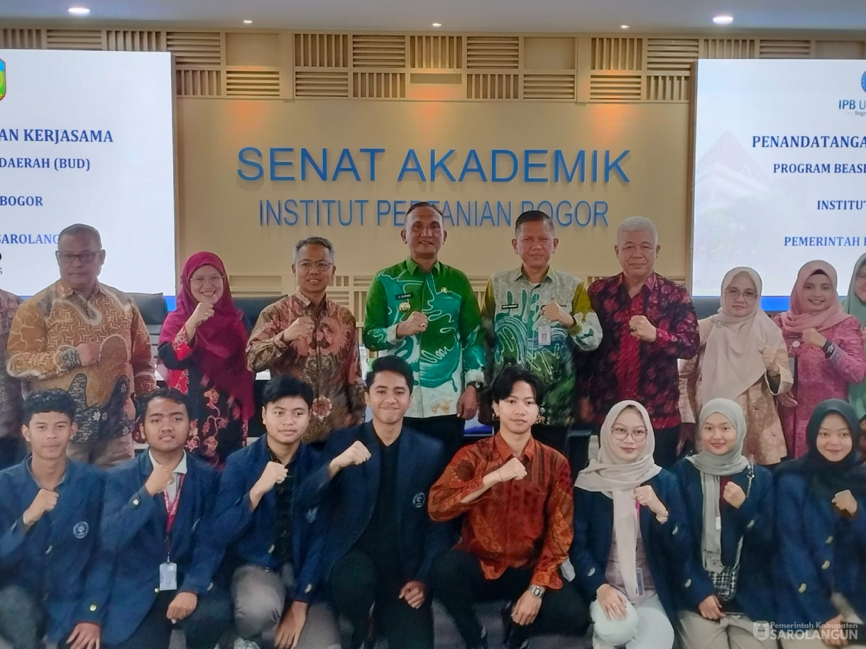 22 Agustus 2025 Penandatanganan Perjanjian Kerja Sama Beasiswa Utusan Daerah Pemerintah Kabupaten Sarolangun dengan Institut Pertanian Bogor