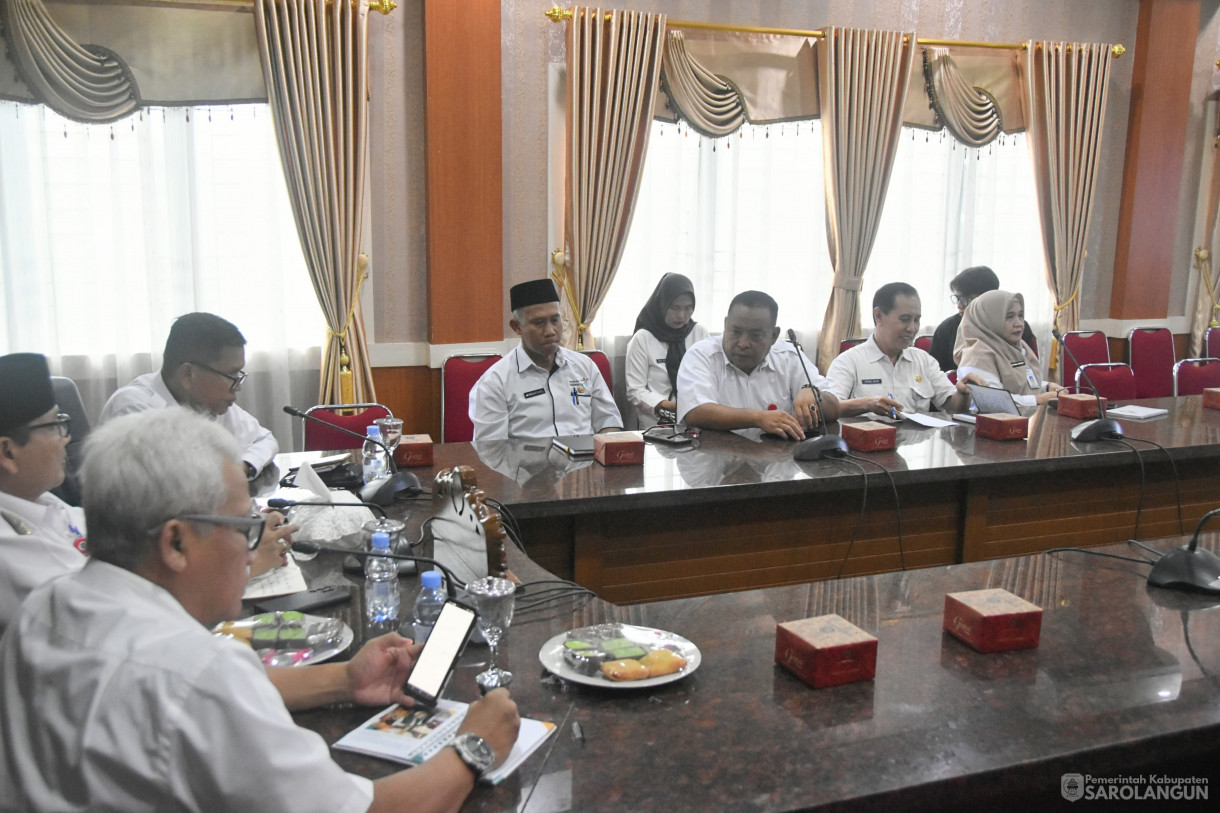 28 Februari 2024 - Rapat Pembangunan Zona Integritas Di Ruang Pola Utama Kantor Bupati Sarolangun