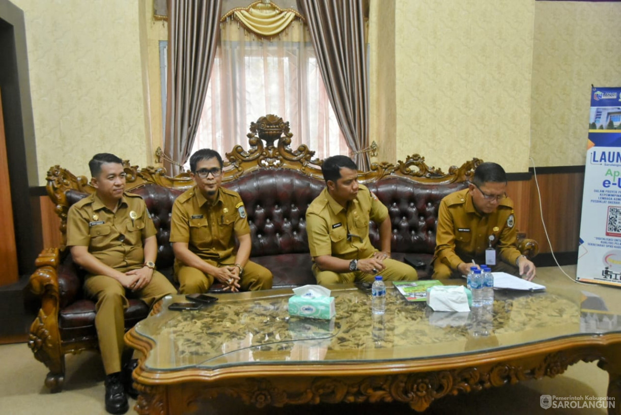 23 September 2024 -&nbsp;Silaturahmi Dengan Ketua dan Wakil Ketua DPRD Kabupaten Sarolangun, Bertempat di Kantor DPRD&nbsp; Sarolangun