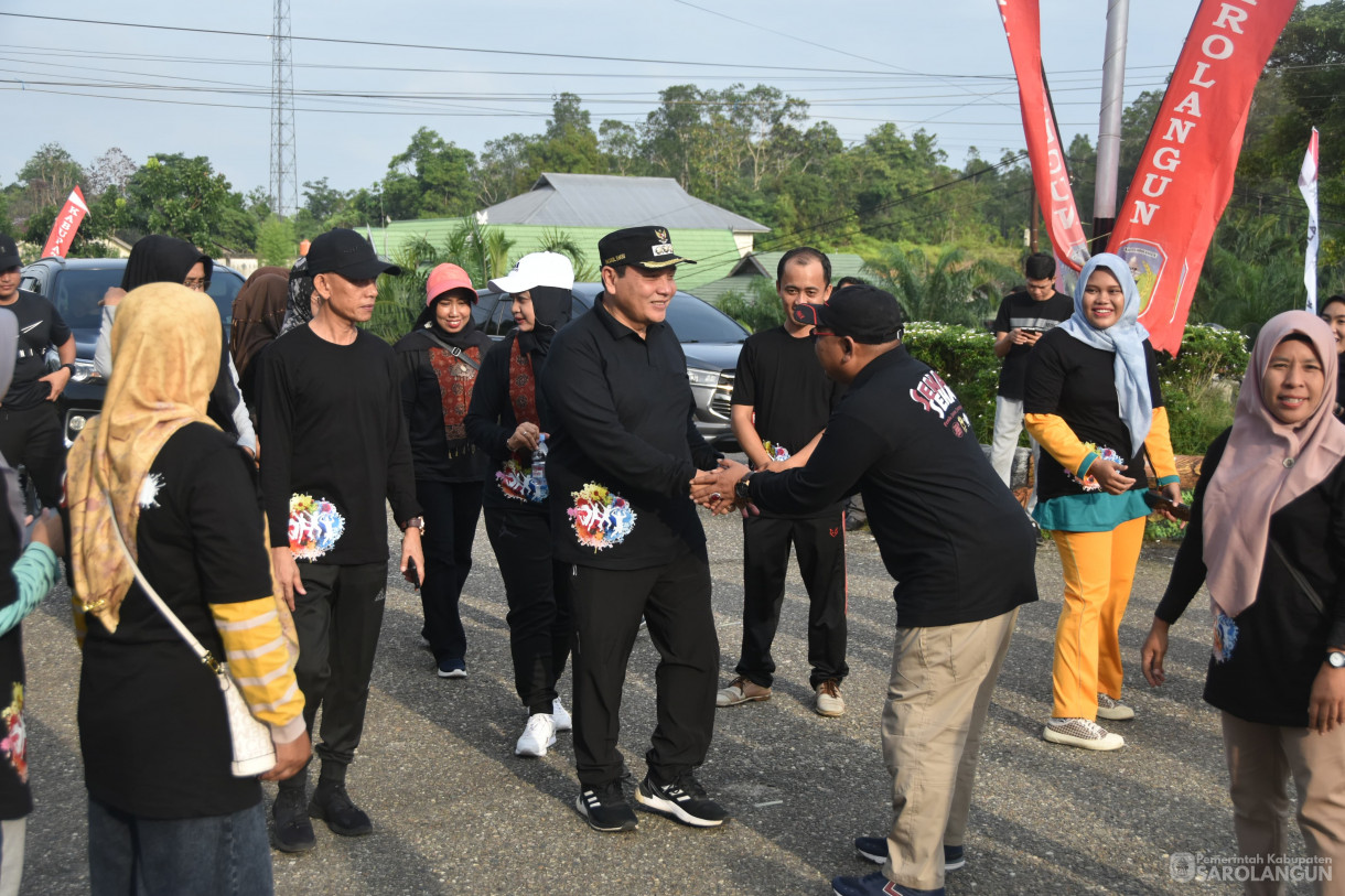 24 Desember 2023 - Senam Sehat Bersama KPU Dalam Rangka Sosialisasi Pemilu Tahun 2024 Di Lapangan Gunung Kembang Sarolangun