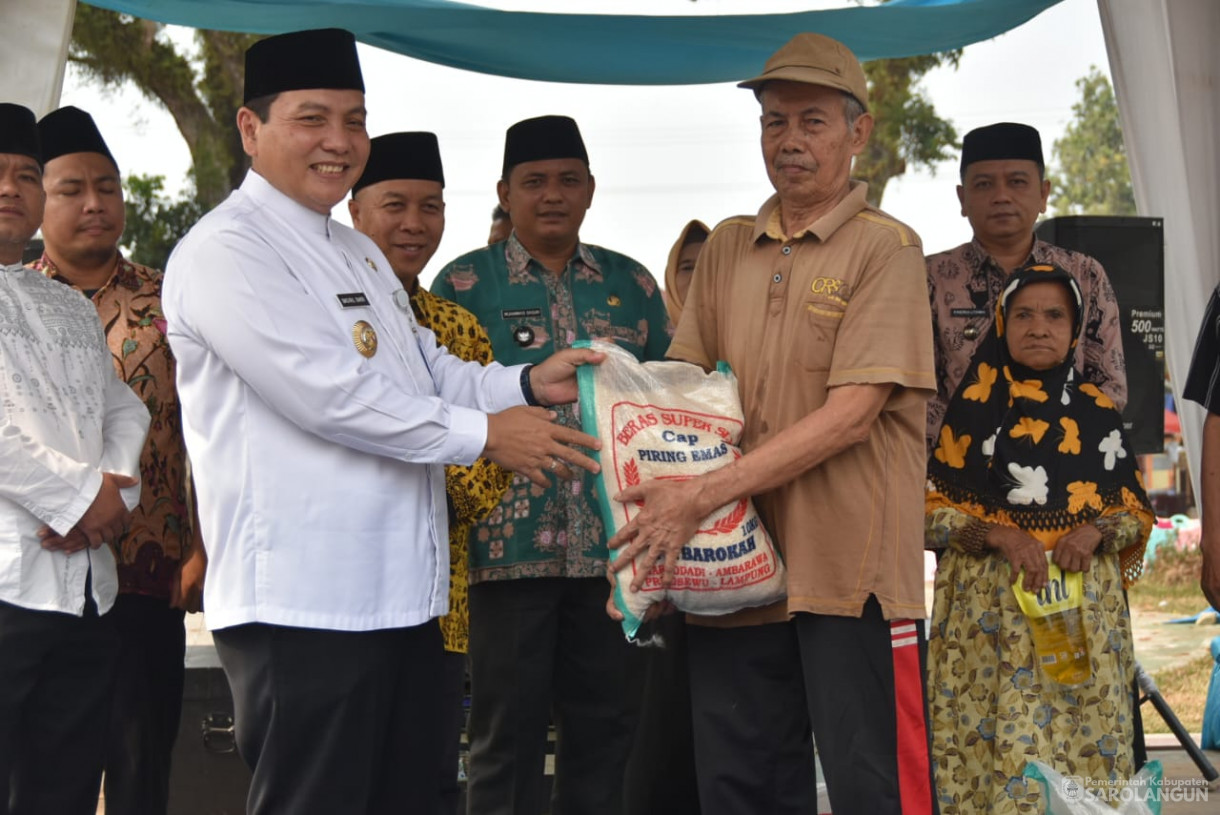 5 Oktober 2023 - Penjabat Bupati Sarolangun Menghadiri Acara Lomba Dai Cilik Se Kabupaten Sarolangun di Laman Basamo