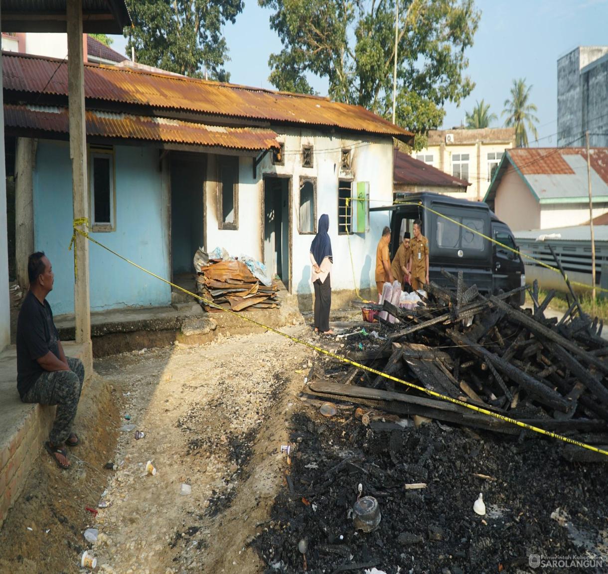 19 Mei 2026 Penyerahan Bantuan untuk Korban Terdampak Kebakaran di samping SMKN 4 Sarolangun