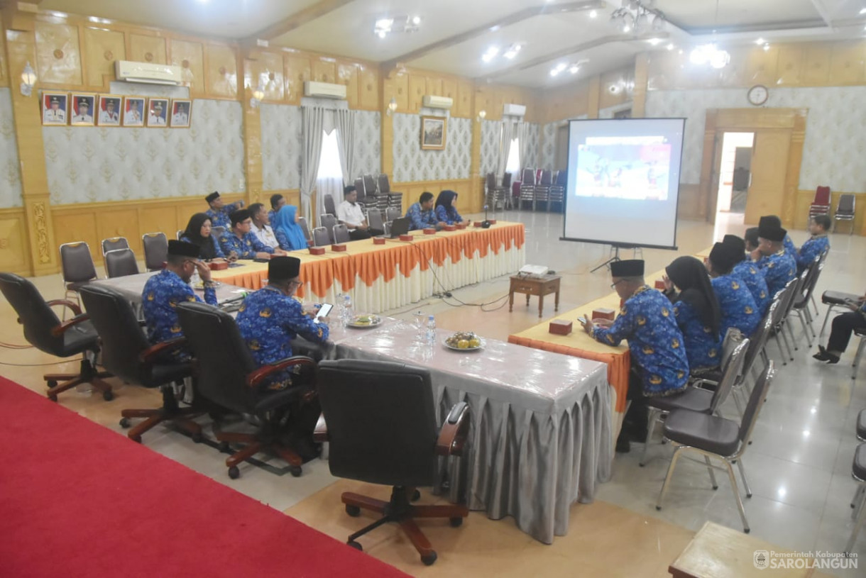 9 Desember 2024 - Acara Puncak Peringatan Hari Antikorupsi Sedunia Tahun 2024 Secara Daring, Bertempat di Ruang Aula Utama Kantor Bupati Sarolangun