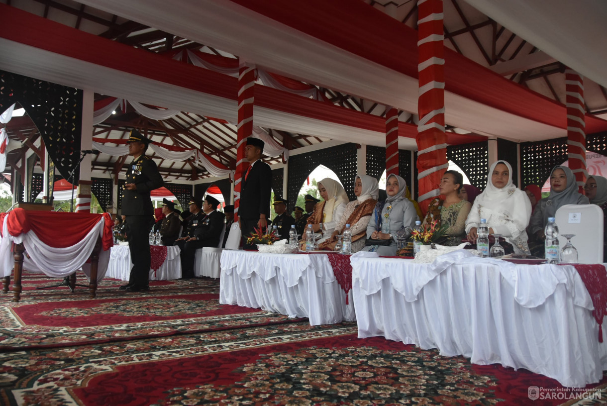 17 Agustus 2024 -&nbsp;Upacara Penurunan Bendera Merah Putih Dalam Rangka HUT RI Ke 79, Bertempat di Lapangan Gunung Kembang Sarolangun