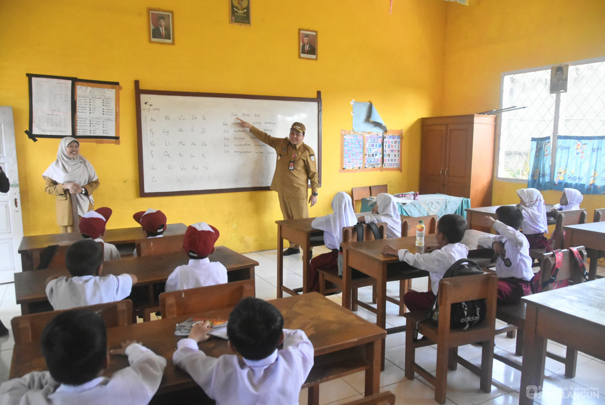 10 September 2024 -&nbsp;Sidak Ke SDN 125 Desa Talang Serdang Kecamatan Mandiangin