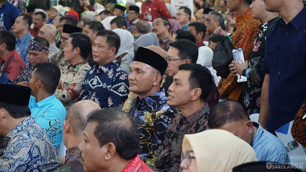 25 April 2026 Bupati Sarolangun menghadiri acara Halal Bihalal Masyarakat Perantau Sumbagsel di Griya Agung Jalan Demang Lebar Daun Kota Palembang