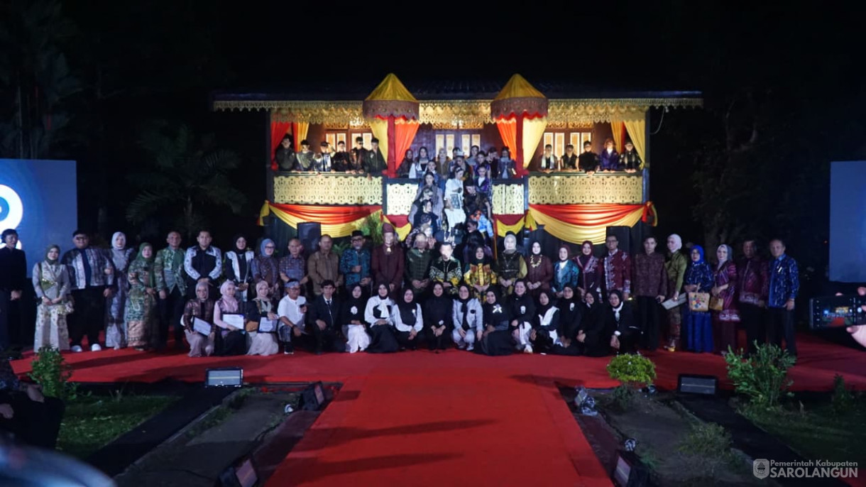 17 Januari 2026 Malam Apresiasi dan Pegelaran Busana bertempat di Anjungan Provinsi Jambi Taman Melayu Provinsi Jambi