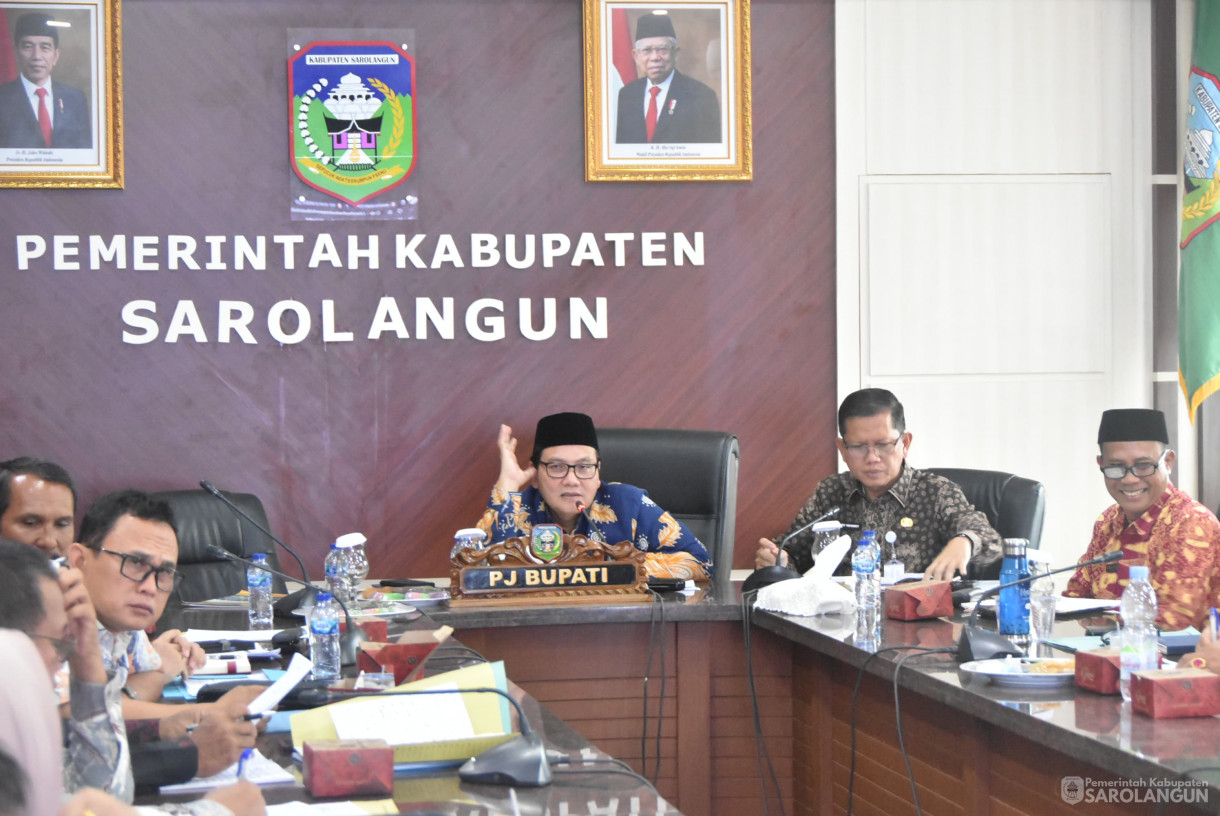 01 Agustus 2024 -&nbsp;Rapat Realisasi Anggaran Tahun 2024, Bertempat di Ruang Pola Utama Kantor Bupati Sarolangun