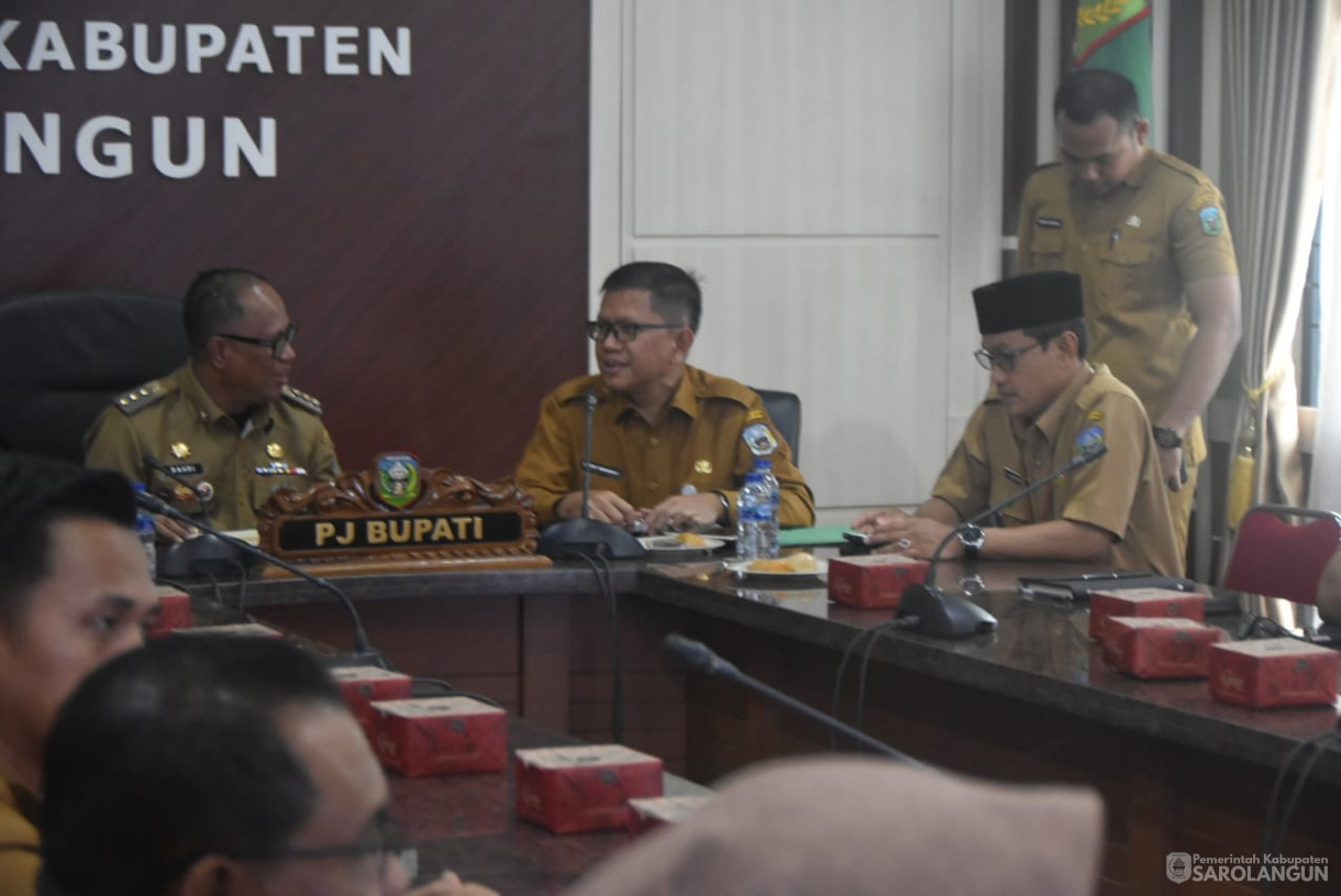 10 Februari 2025 - Rapat TPID Via Zoom Meeting Bertempat di Ruang Pola Utama Kantor Bupati Sarolangun 