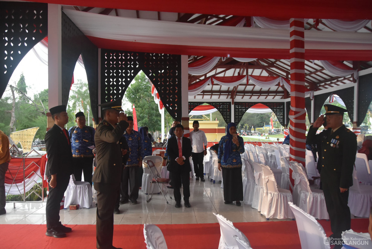 17 Agustus 2024 -&nbsp;Upacara Penurunan Bendera Merah Putih Dalam Rangka HUT RI Ke 79, Bertempat di Lapangan Gunung Kembang Sarolangun