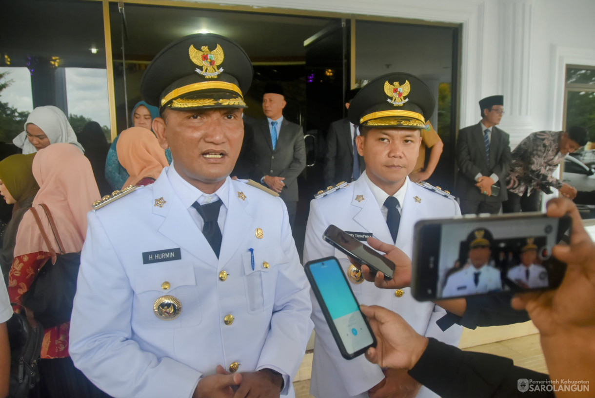 4 Maret 2025 - Serah Terima Jabatan Bupati Sarolangun, Bertempat di Ruang Aula Utama Kantor Bupati Sarolangun&nbsp;