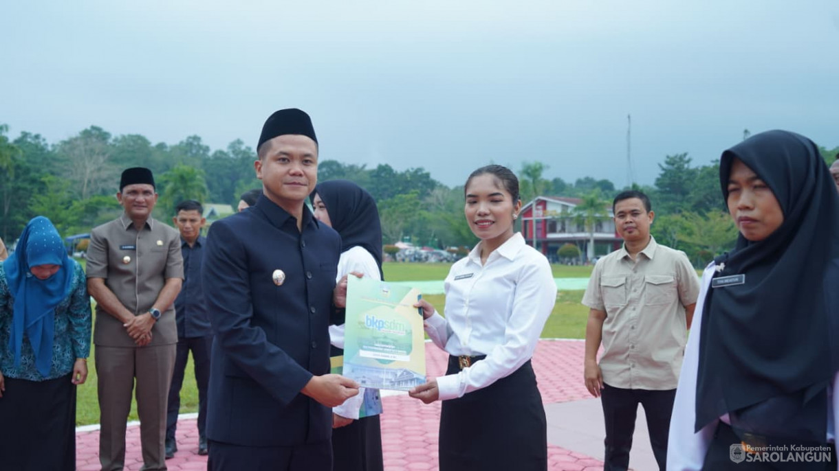 4 November 2025 Penyerahan SK Sekaligus Pimpin Sumpah Jabatan PPPK Tahap II Formasi 2024&nbsp;