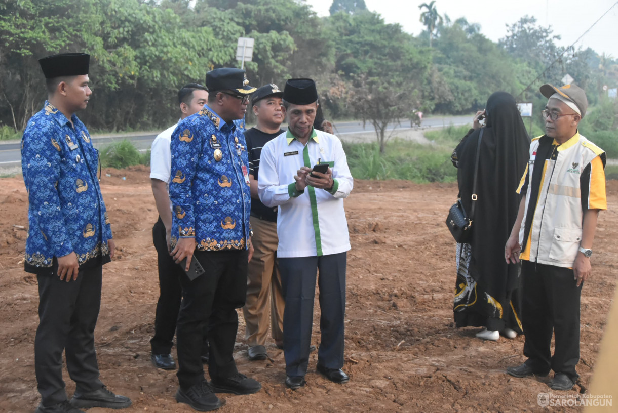 28 Oktober 2024 -&nbsp;Meninjau Pembangunan Rumah Sehat Baznas Kabupaten Sarolangun, Bertempat di Desa Tanjung Kecamatan Bathin VIII