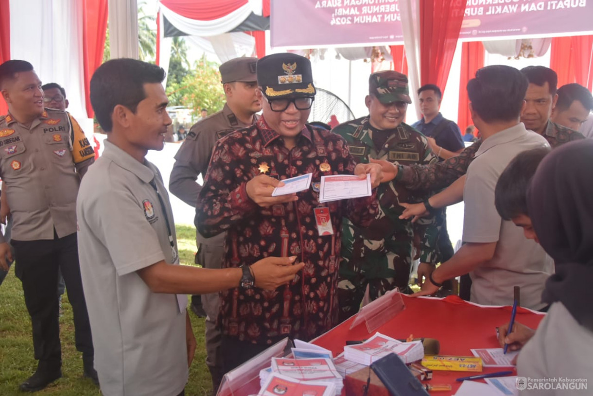 14 November 2024 - Simulasi Pemungutan Dan Penghitungan Suara Pemilihan Gubernur Dan Wakil Gubernur Jambi, Bupati Dan Wakil Bupati Sarolangun, Bertempat di Kelurahan Sarolangun Kembang